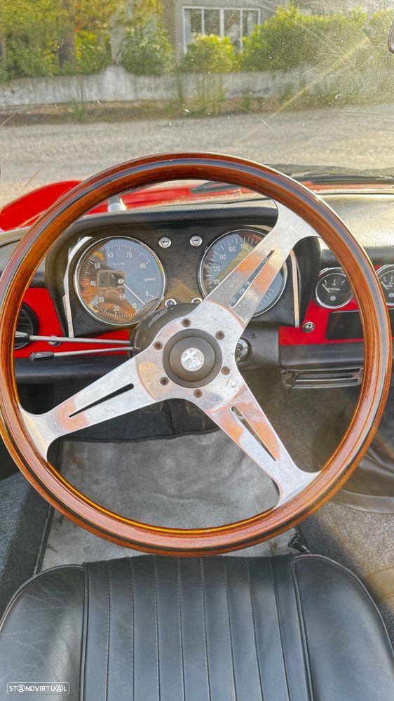 Alfa Romeo Spider - 42