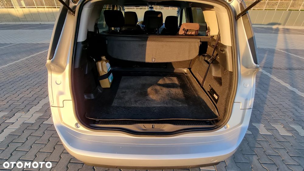 Citroën C4 Picasso 1.6 THP Exclusive - 4