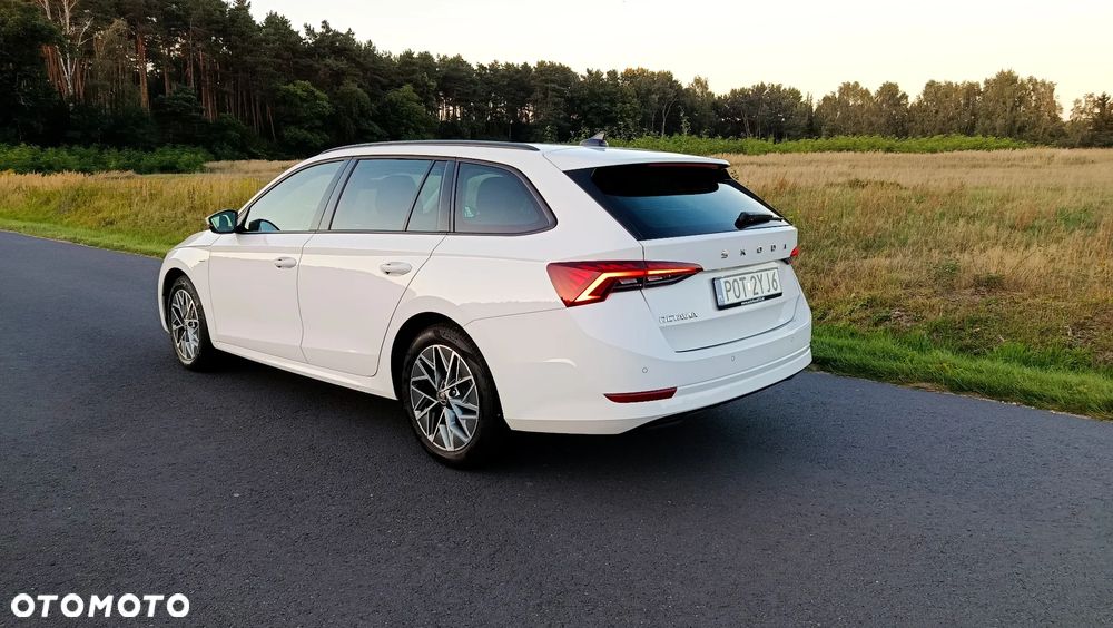 Skoda Octavia 2.0 TDI DSG Tour - 40