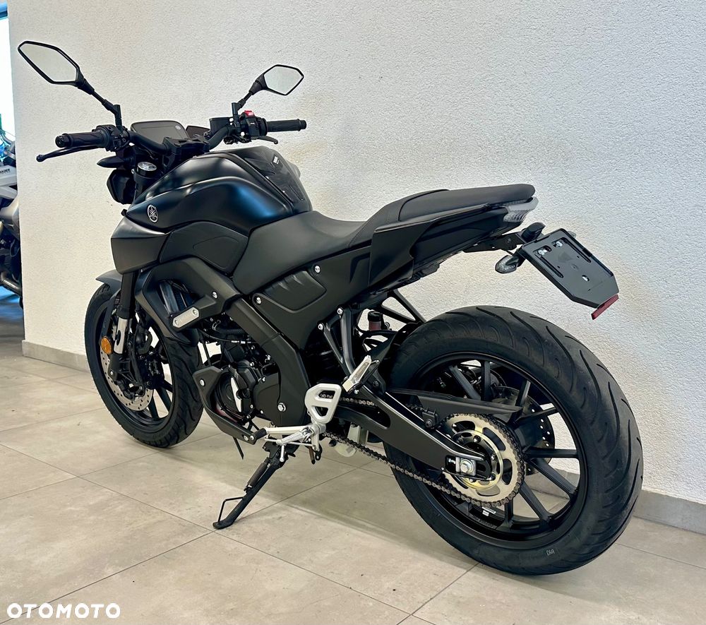 Yamaha MT - 3