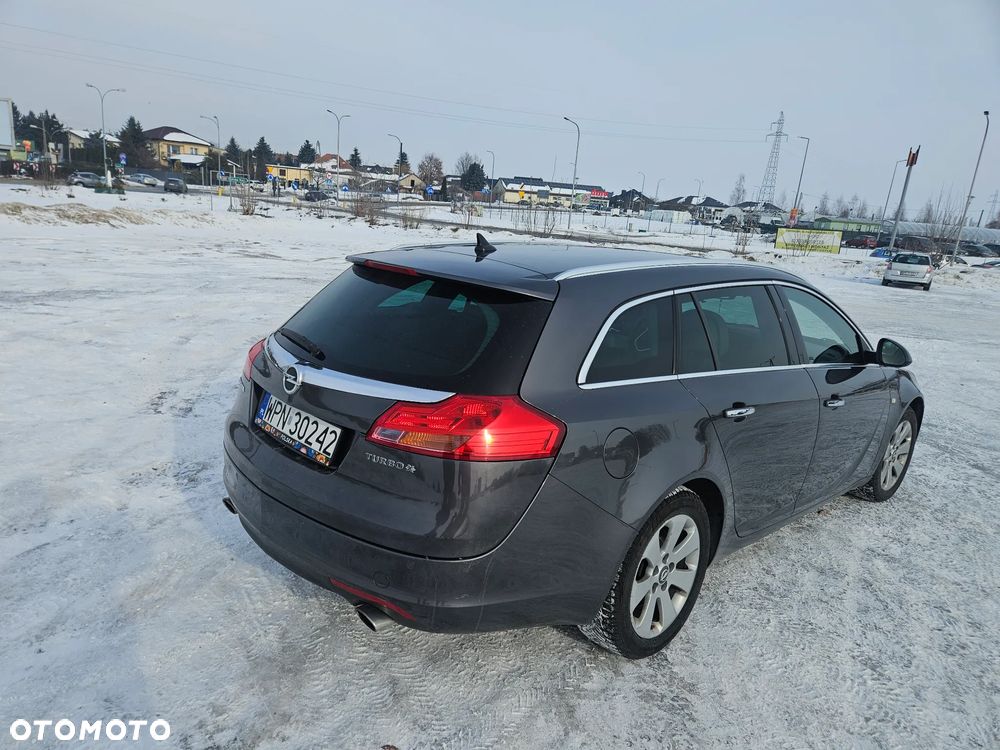 Opel Insignia 2.0 Turbo 4x4 Sport - 17