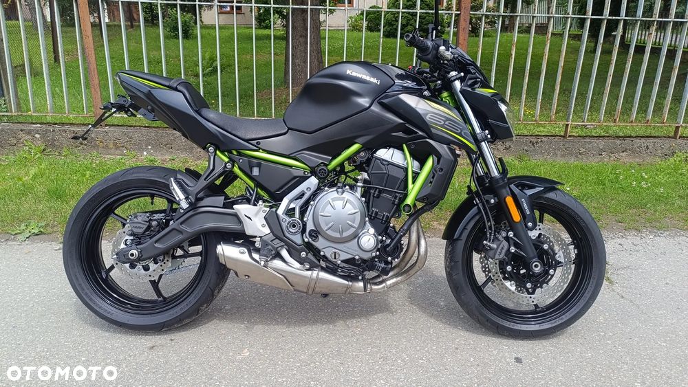Kawasaki Z 650 - 17