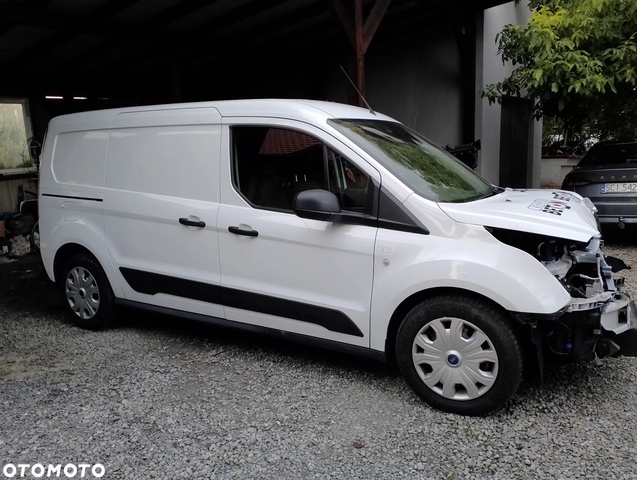 Ford Connect - 1
