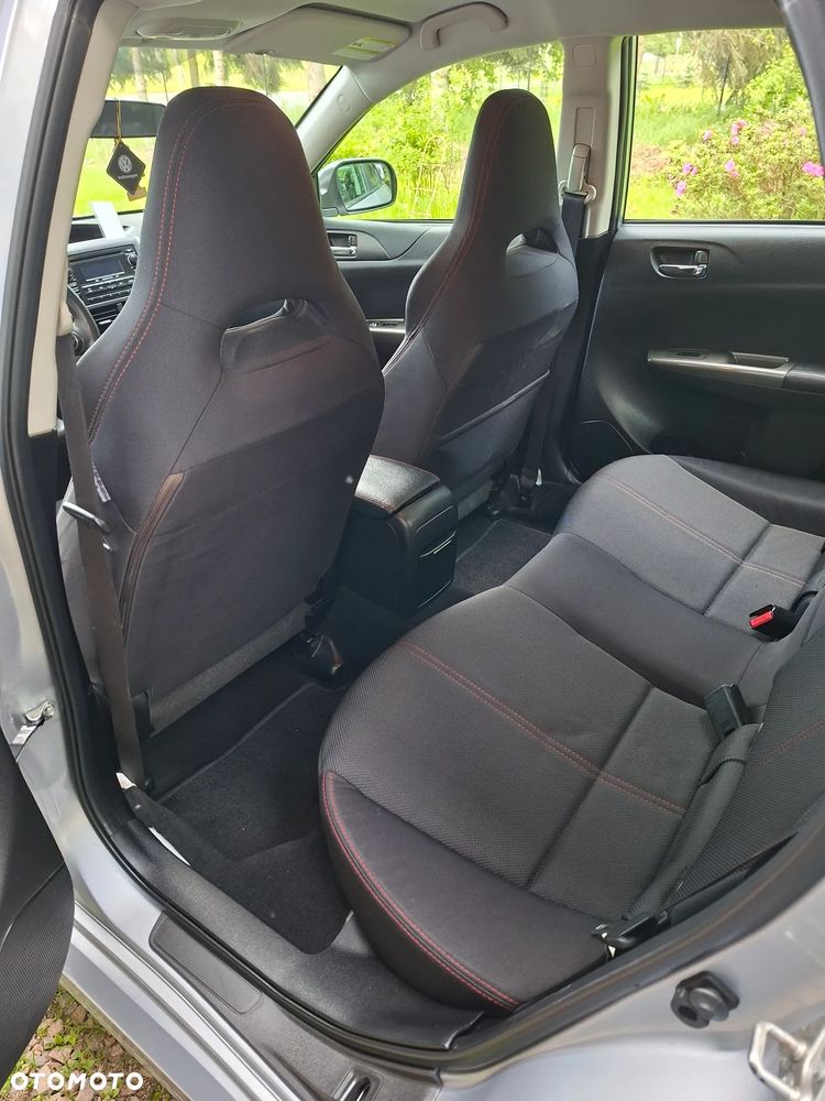 Subaru Impreza - 18