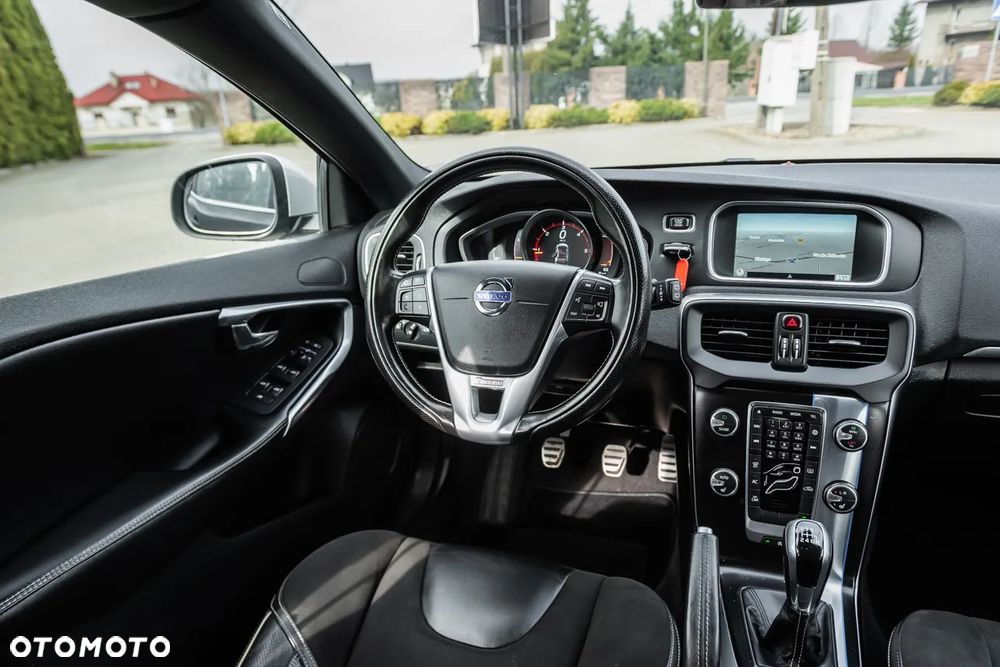 Volvo V40 D2 RDesign - 18