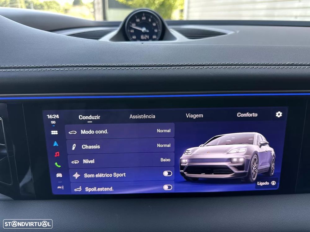 Porsche Macan Electric Turbo - 44
