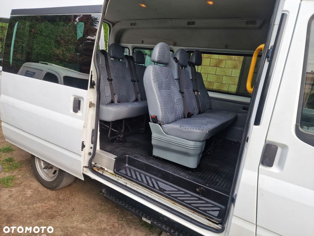 Ford Transit - 18