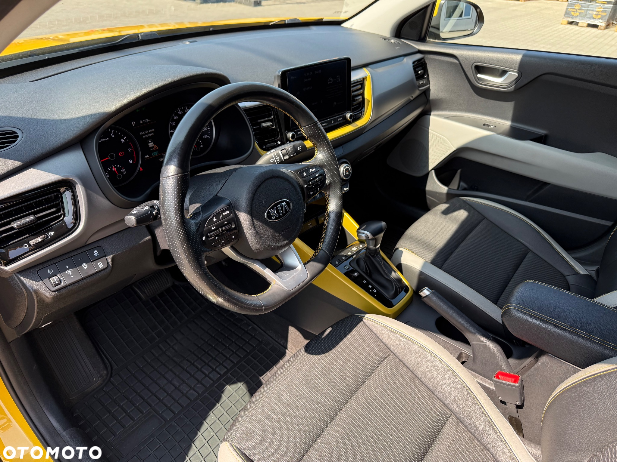 Kia Stonic 1.0 T-GDI MHEV L Business Line DCT - 10