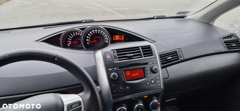 Toyota Verso 1.6 5-Sitzer - 12