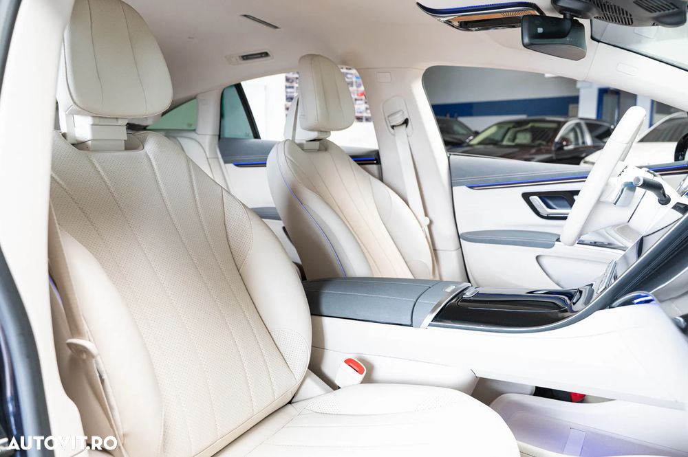 Mercedes-Benz EQS 350+ AMG Line - 28