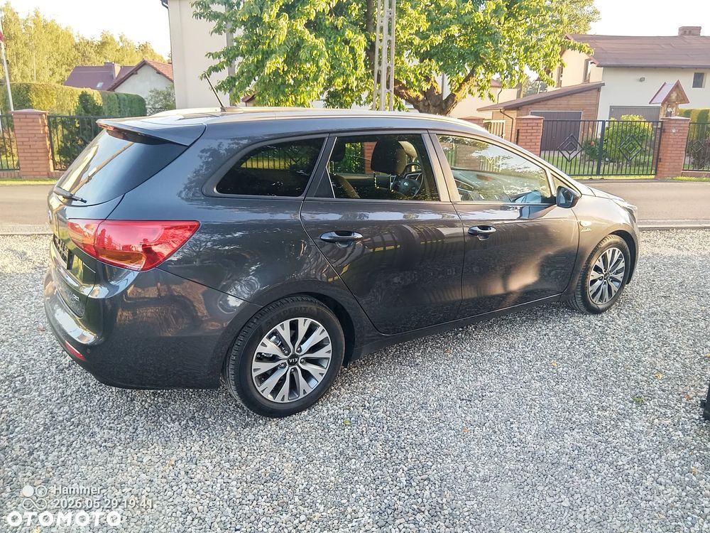 Kia Ceed 1.6 CRDi XL - 4