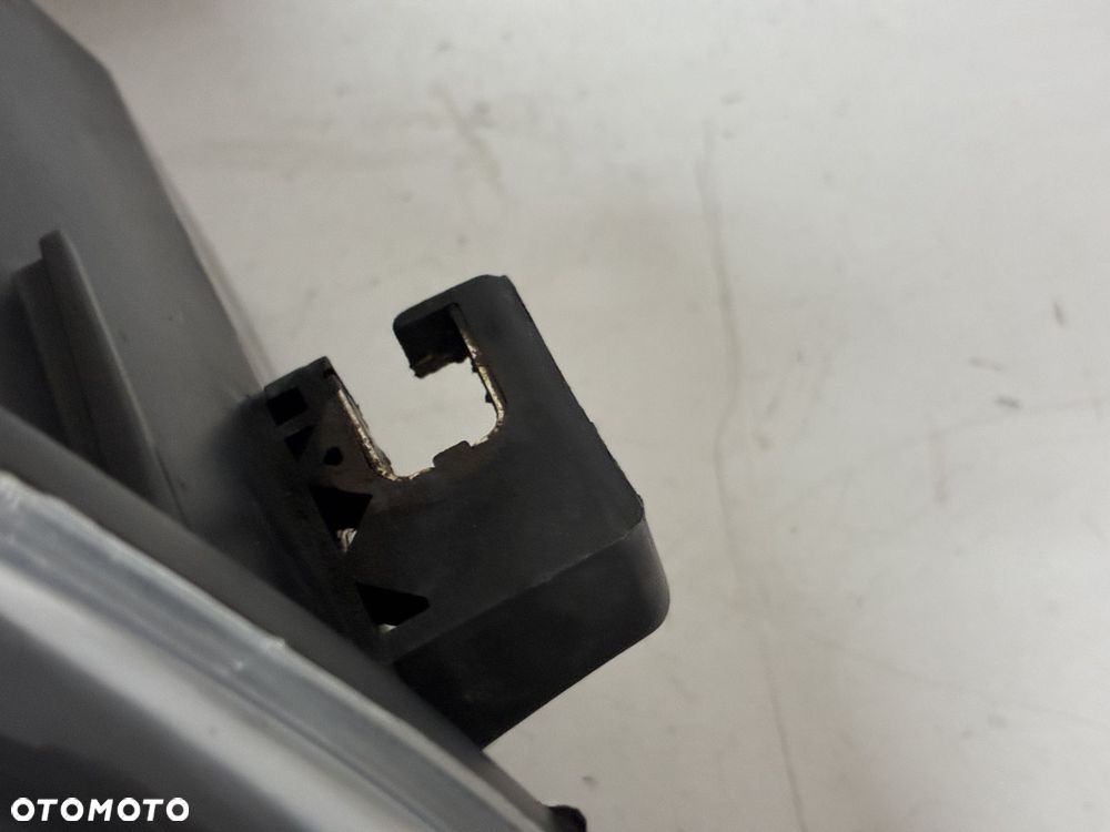 AUDI A4 B7 LAMPA PRZÓD PRZEDNIA PRAWA  MIGACZ EUROPA 8E0941004AJ - 8