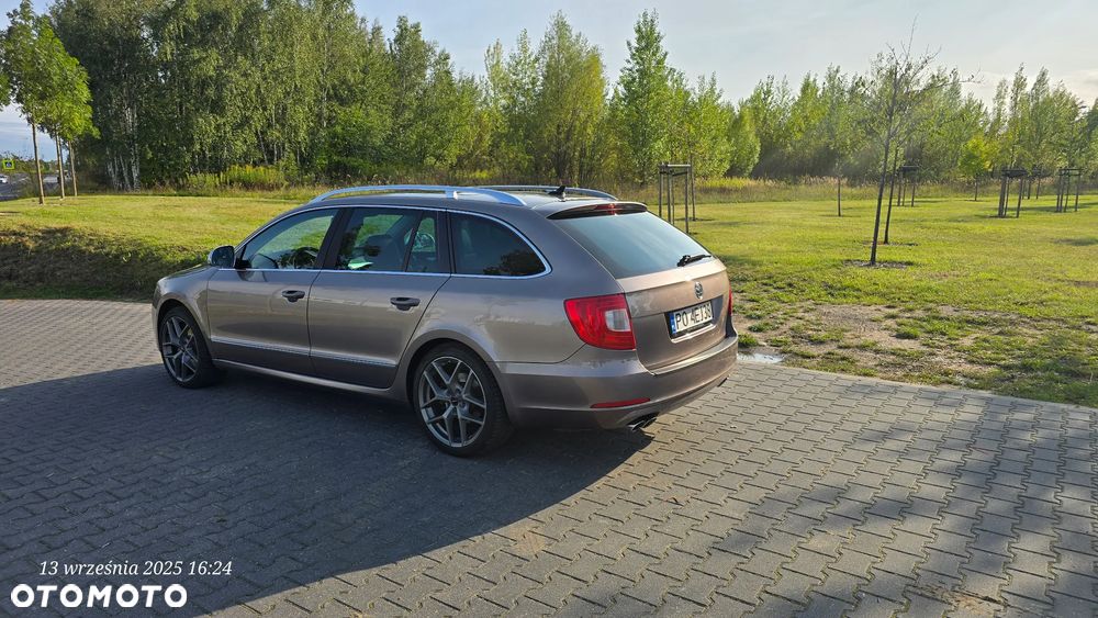 Skoda Superb 2.0 TSI Elegance DSG - 3