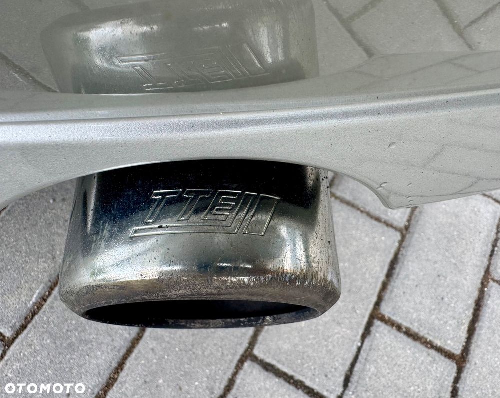 Lexus IS 200 - 12