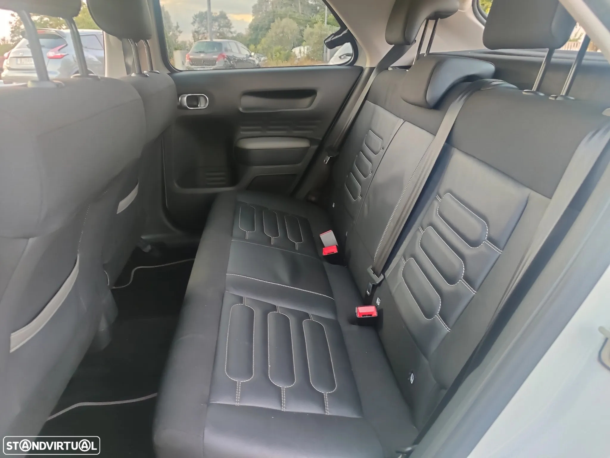 Citroën C4 Cactus 1.2 PureTech Shine - 10