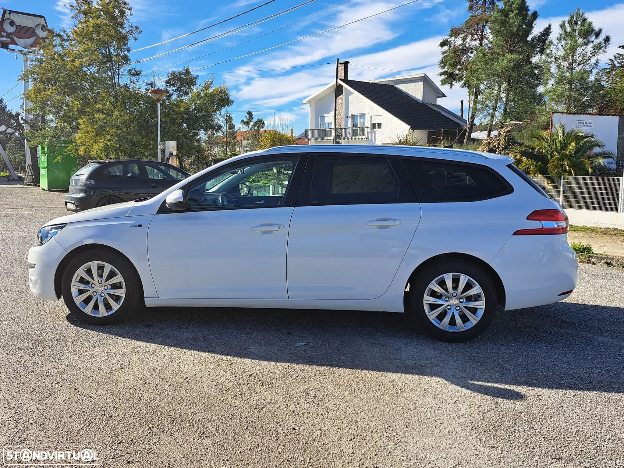 Peugeot 308 SW 1.6 BlueHDi Style - 14