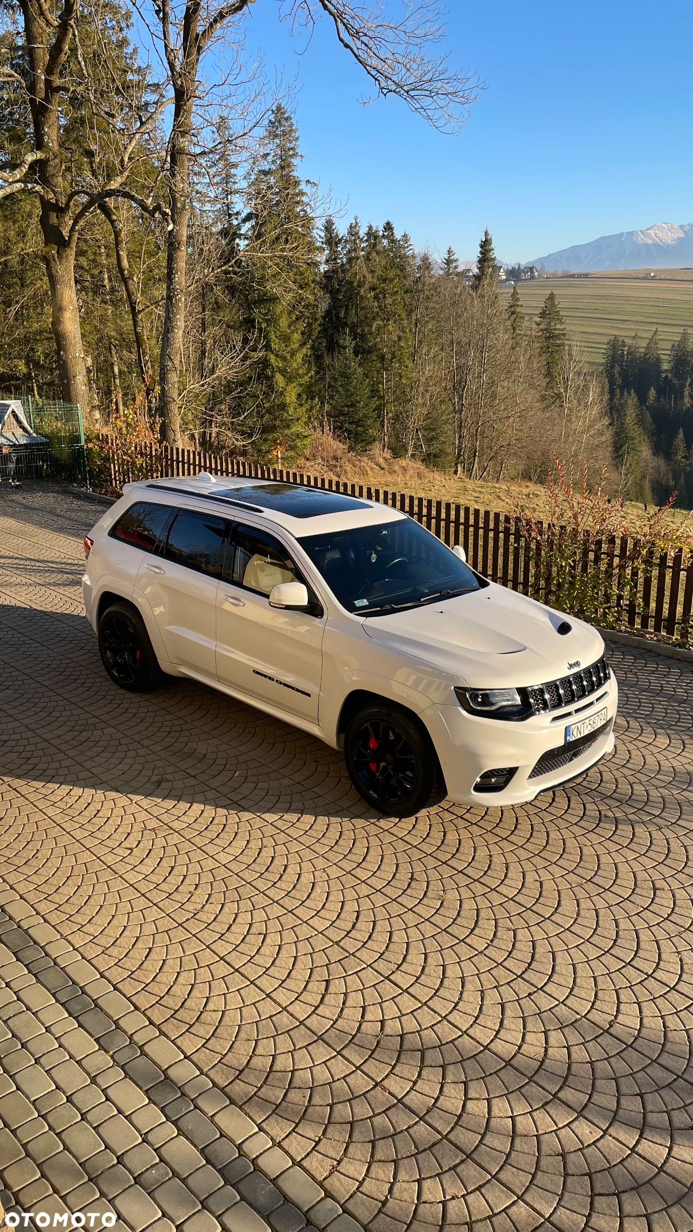 Jeep Grand Cherokee 6.4 V8 SRT8 - 2