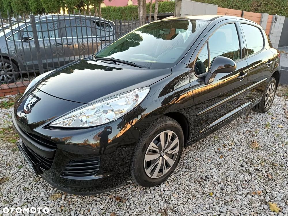 Peugeot 207 - 3