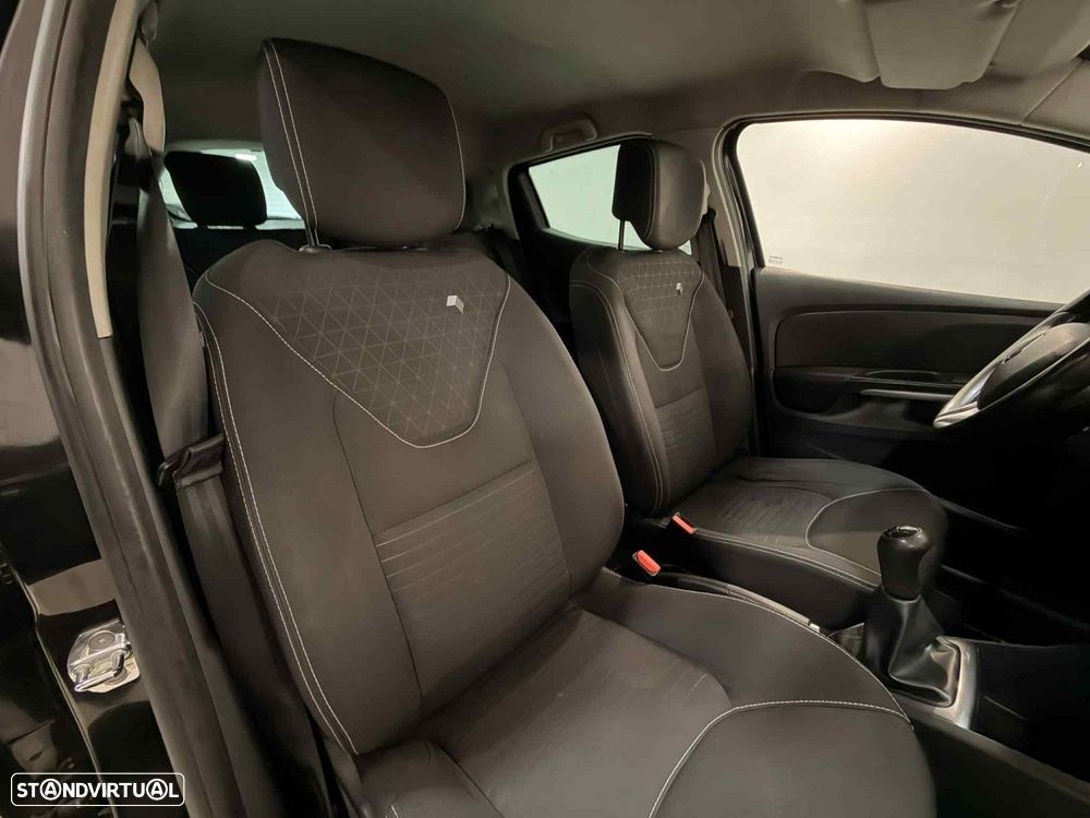 Renault Clio 0.9 TCe Limited - 17