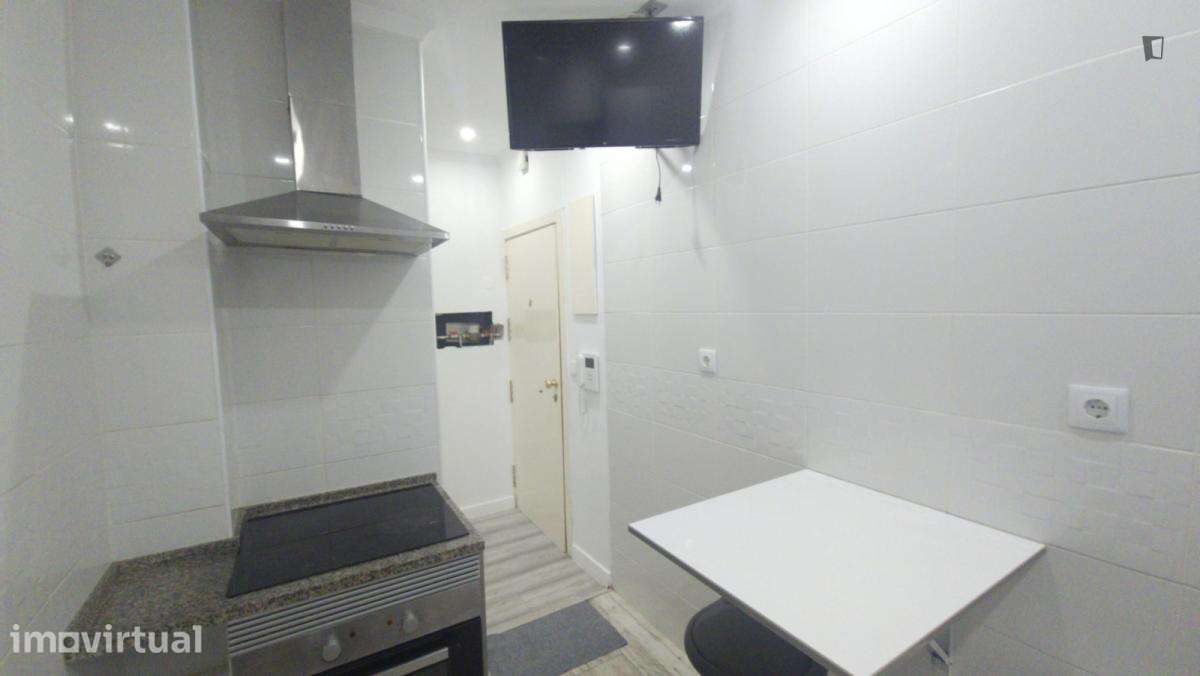 Apartamento com 2 quartos - localizado em Entrecampos Lisbon - Grande imagem: 5/13