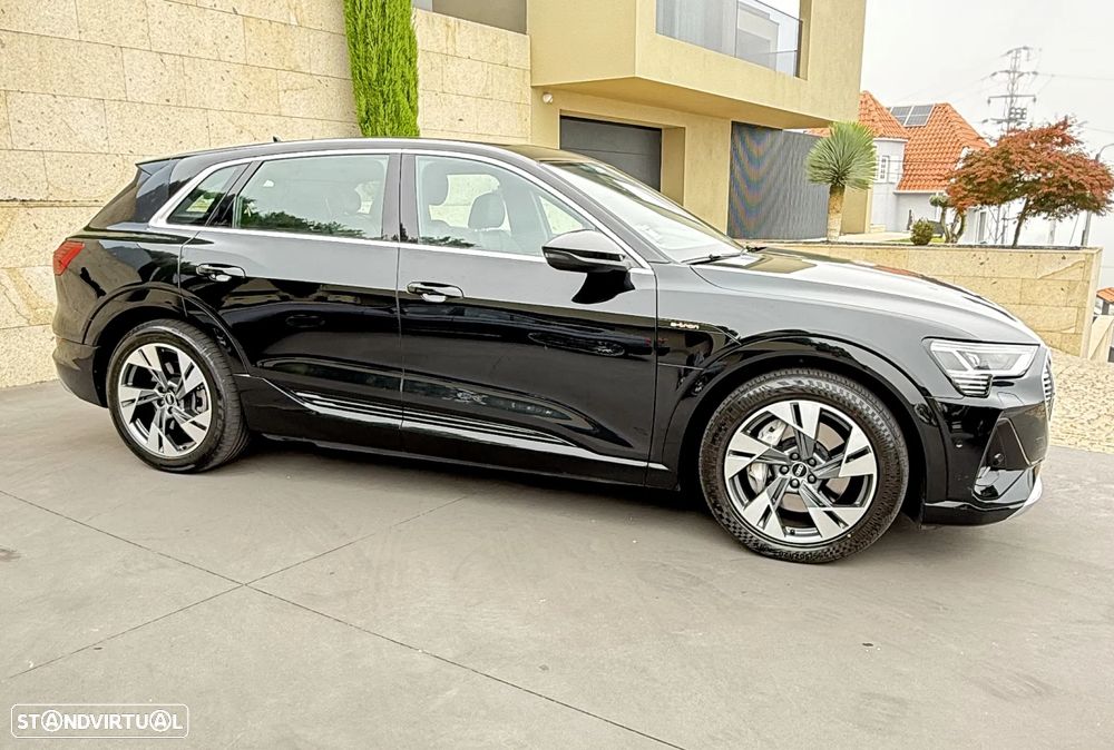 Audi e-tron 55 quattro S line - 4