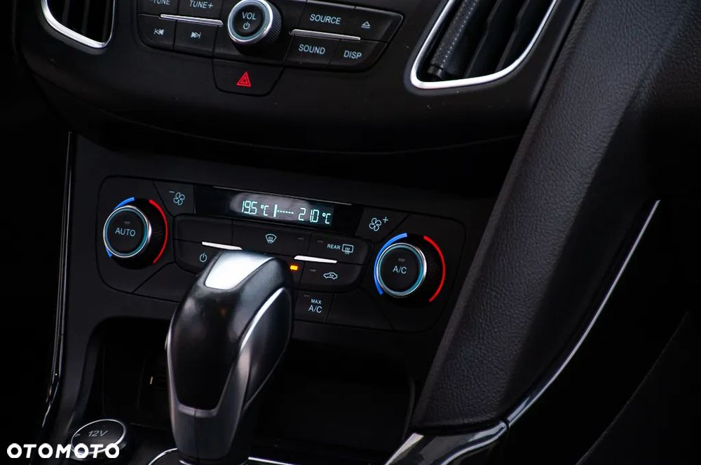 Ford Focus 2.0 TDCi Titanium ASS PowerShift - 21