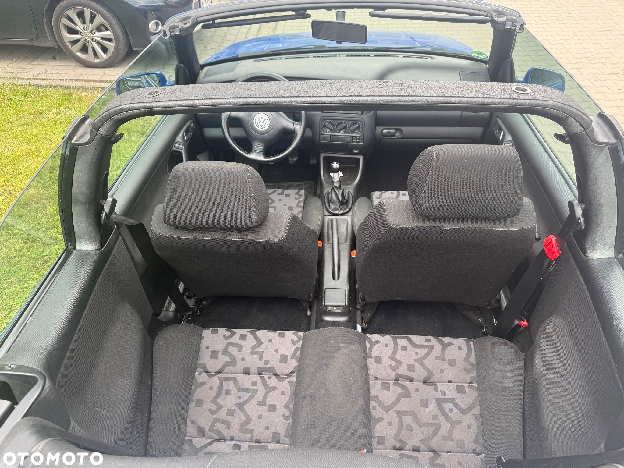 Volkswagen Golf Cabriolet 1.6 - 6