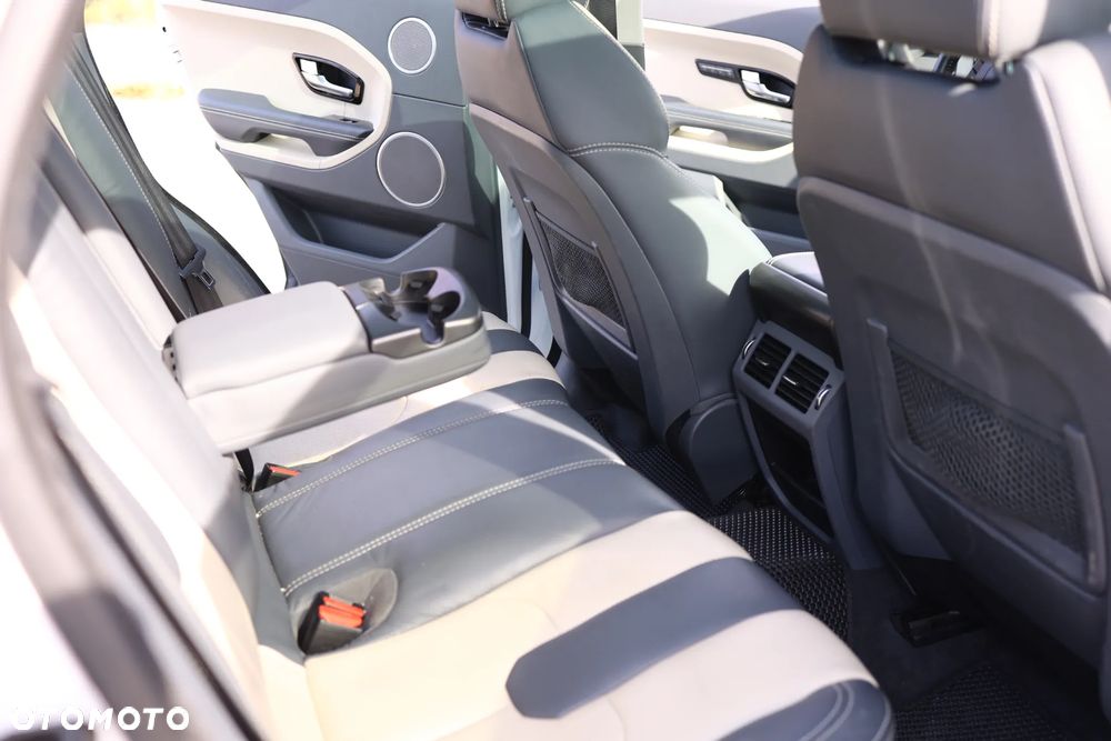 Land Rover Range Rover Evoque - 17