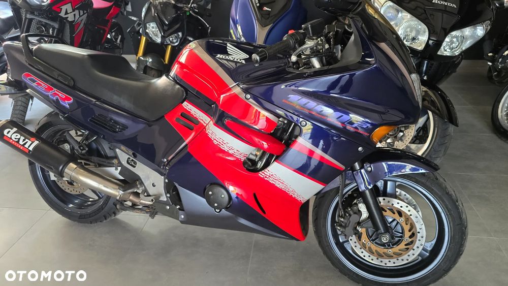 Honda CBR - 28