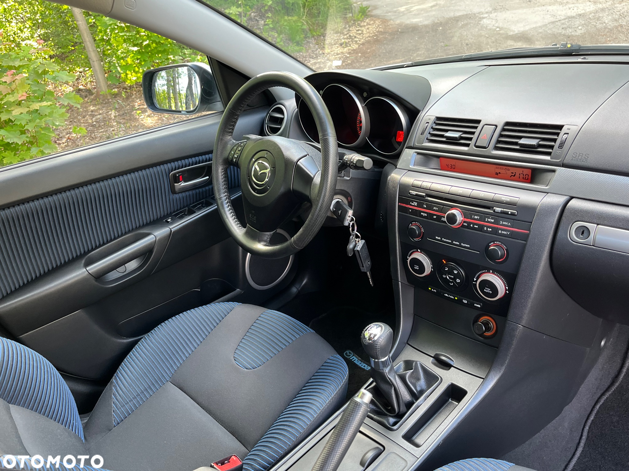 Mazda 3 2.0 Active + - 7