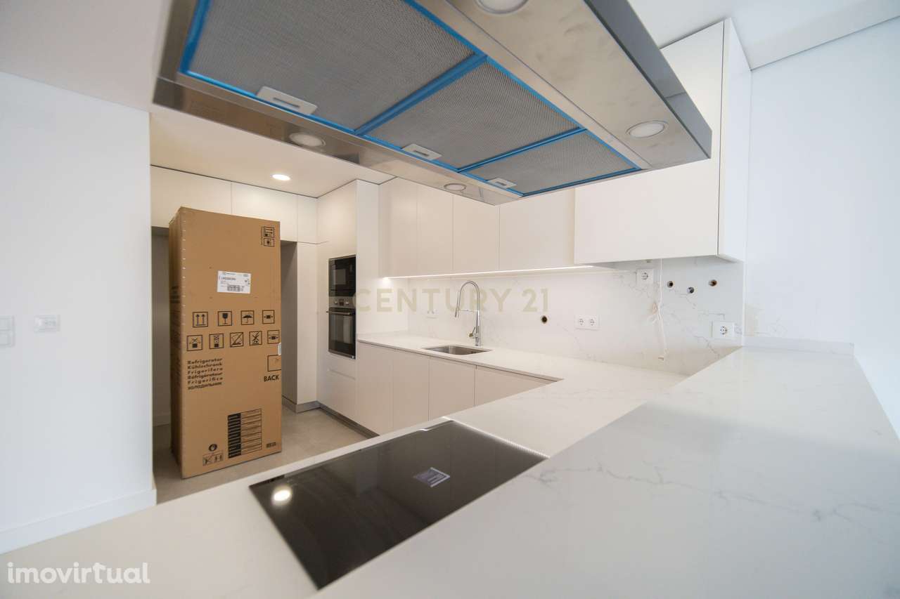 T3 NOVO em fase final de construção | Iria Rio Residence — Santa Iria - Grande imagem: 3/29