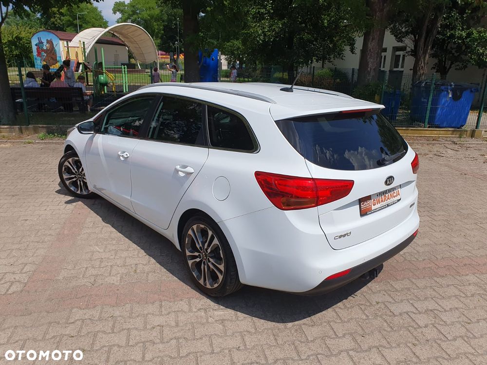 Kia Ceed 1.6 GDI XL - 32