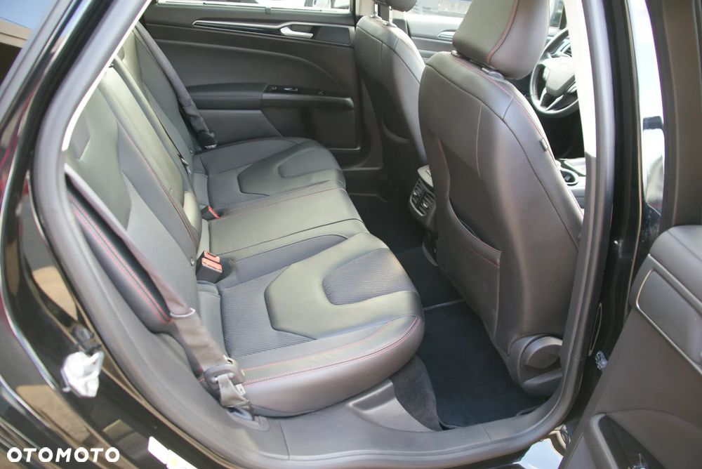 Ford Mondeo 2.0 TDCi STart-Stopp PowerShift-Aut ST-Line - 17