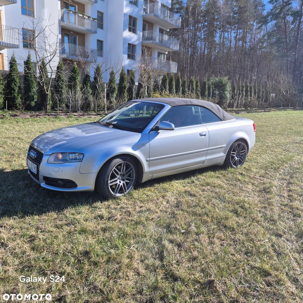 Audi A4 Cabrio 3.0 TDI DPF quattro - 1