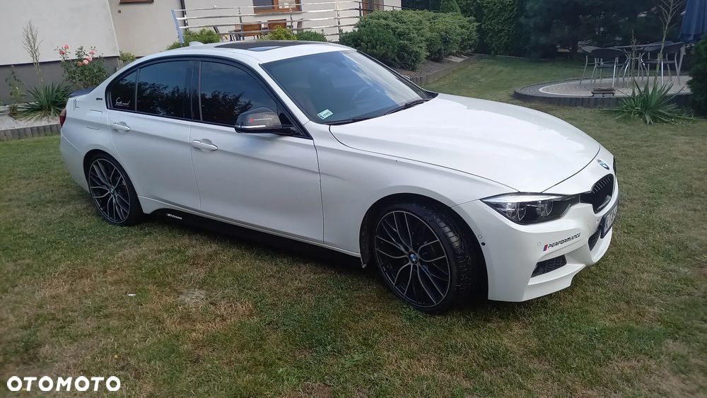 BMW Seria 3 - 16