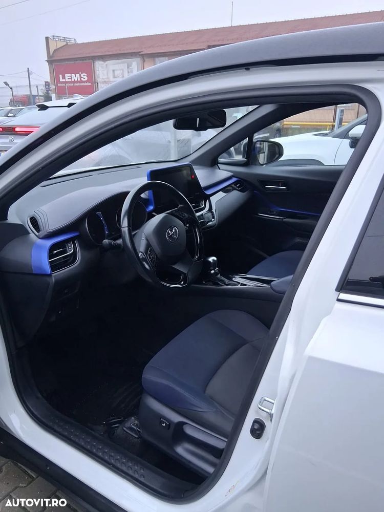 Toyota C-HR 1.2 Turbo 4x2 CVT C-ult - 10