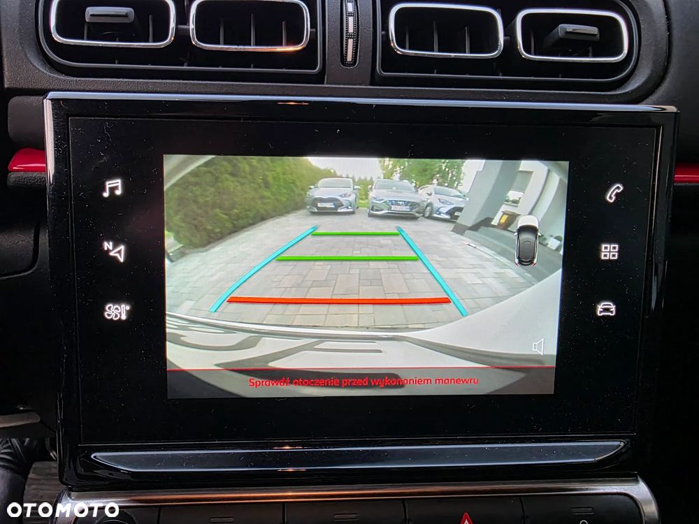 Citroën C3 1.2 PureTech Shine - 10