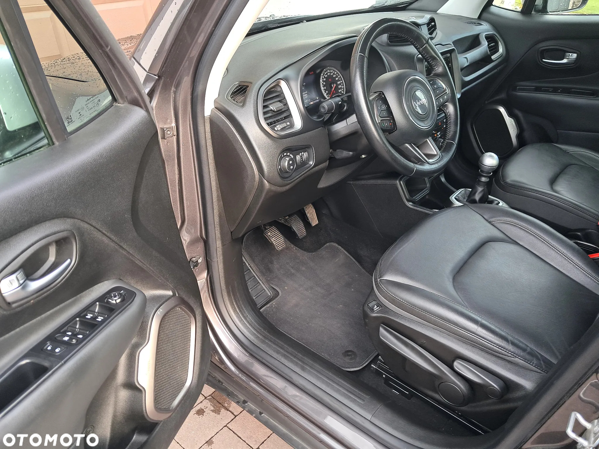 Jeep Renegade 1.4 MultiAir Limited FWD S&S - 6