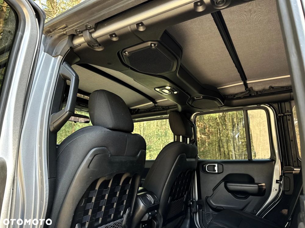 Jeep Wrangler 2.0 T-GDI Hardtop AWD Automatik Rubicon - 28