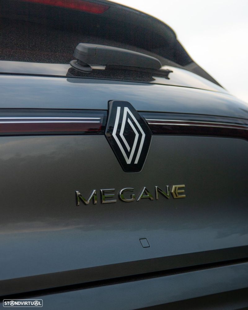 Renault Mégane E-Tech EV60 220hp optimum charge Equilibre - 24