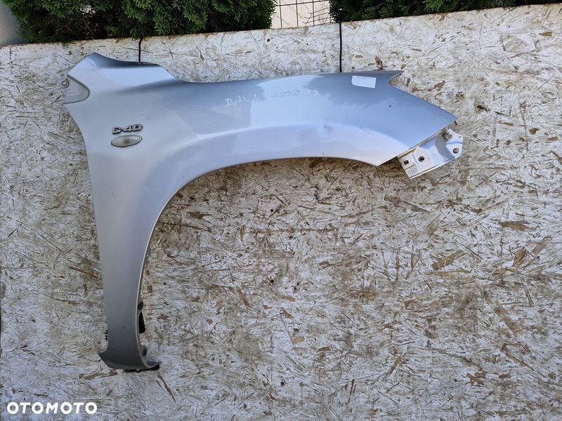 toyota rav4 iii 3 błotnik prawy przód przedni - 8