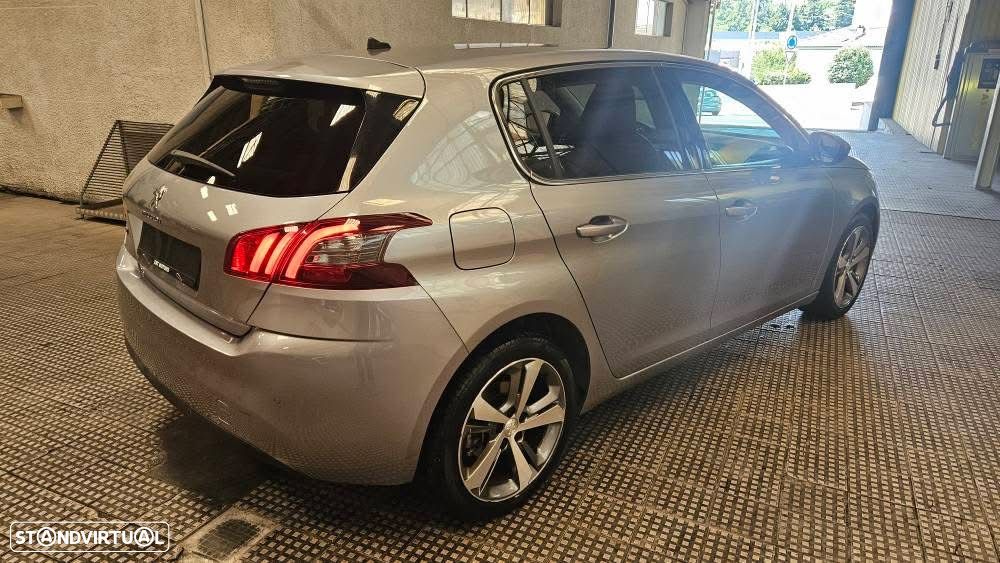 Peugeot 308 BlueHDi 130 Allure - 8