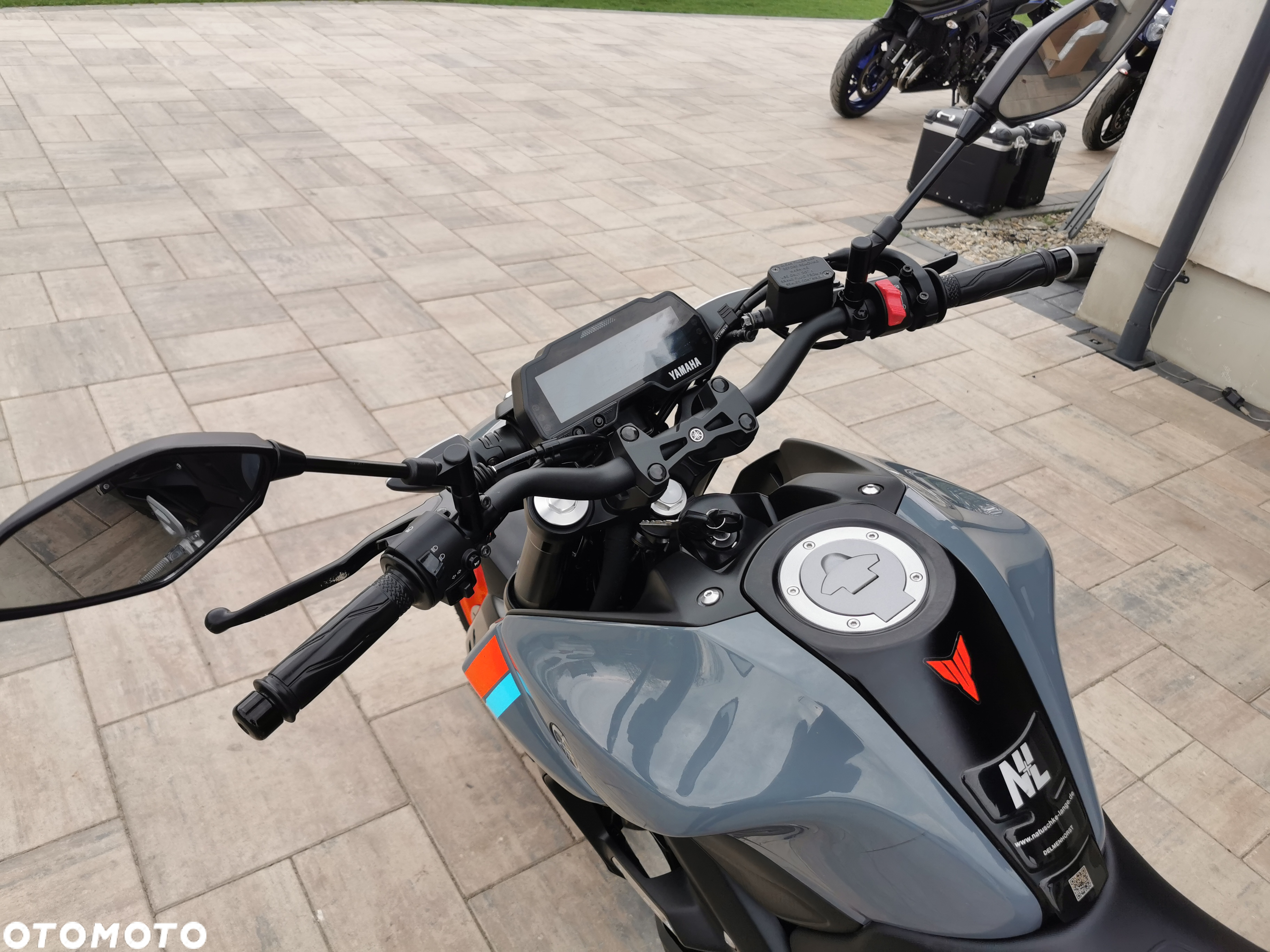 Yamaha MT - 16