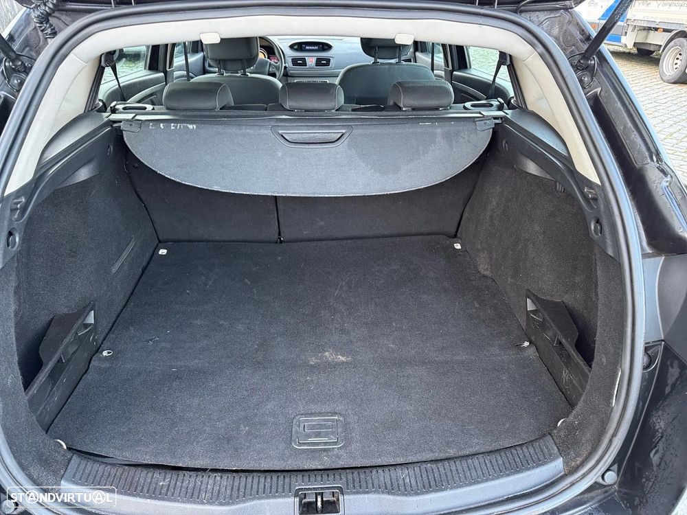 Renault Mégane Sport Tourer 1.5 dCi Luxe - 12