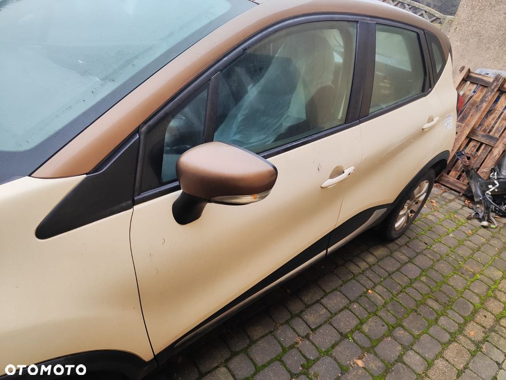 Renault Captur ENERGY TCe 90 Experience - 4