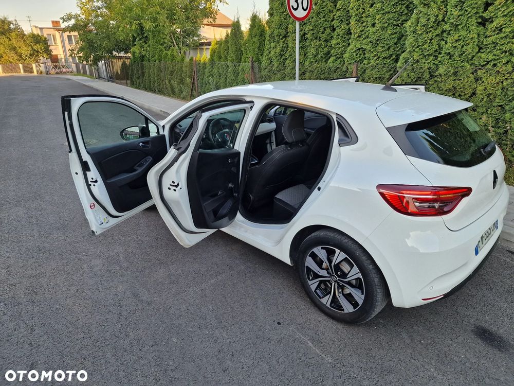 Renault Clio 1.6 E-TECH Intens - 19