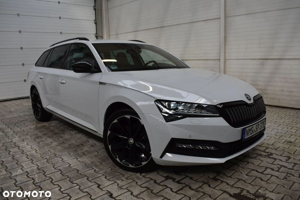 Skoda Superb 1.4 TSI Plug-In Hybrid Sportline DSG - 1