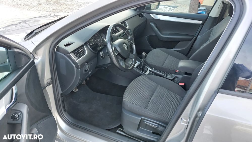 Skoda Octavia 2.0 TDI (Green tec) Ambition - 11