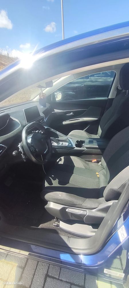 Peugeot 3008 PureTech 130 Stop & Start GPF EAT8 Allure Pack - 5