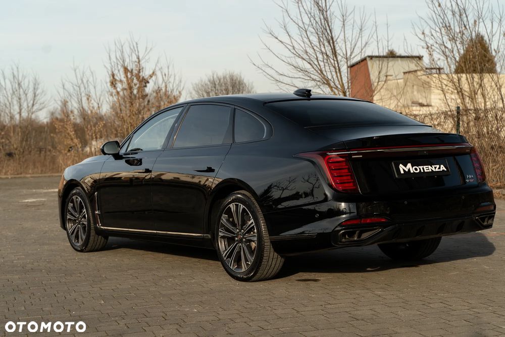 Hongqi H9 - 7